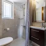 Bay View House