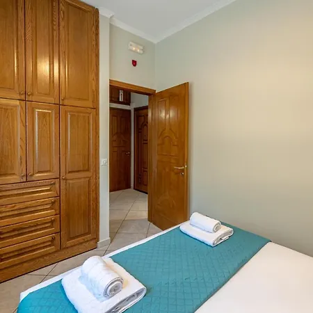 Bay View House * Petalídhion