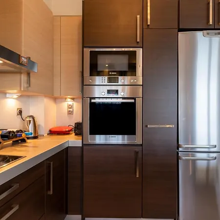 Bay View House Petalídhion