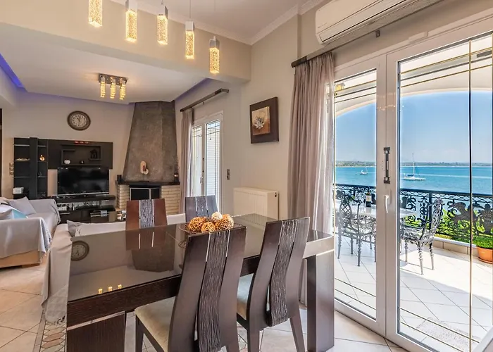 Bay View House شقة Petalídhion