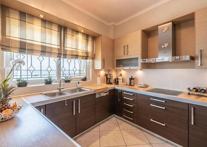 شقة Bay View House Petalídhion